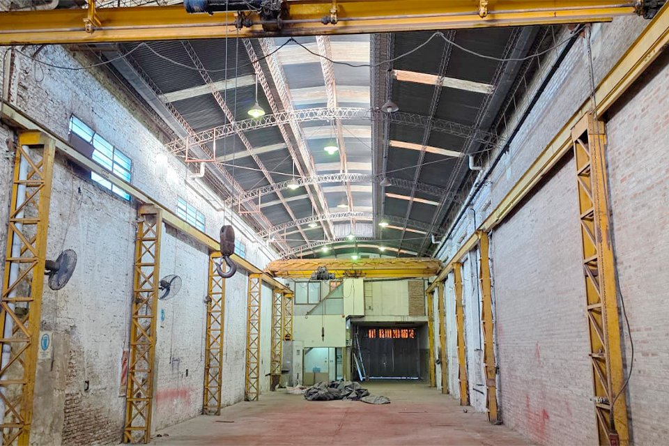 Galpón con grúas - 15 de 23