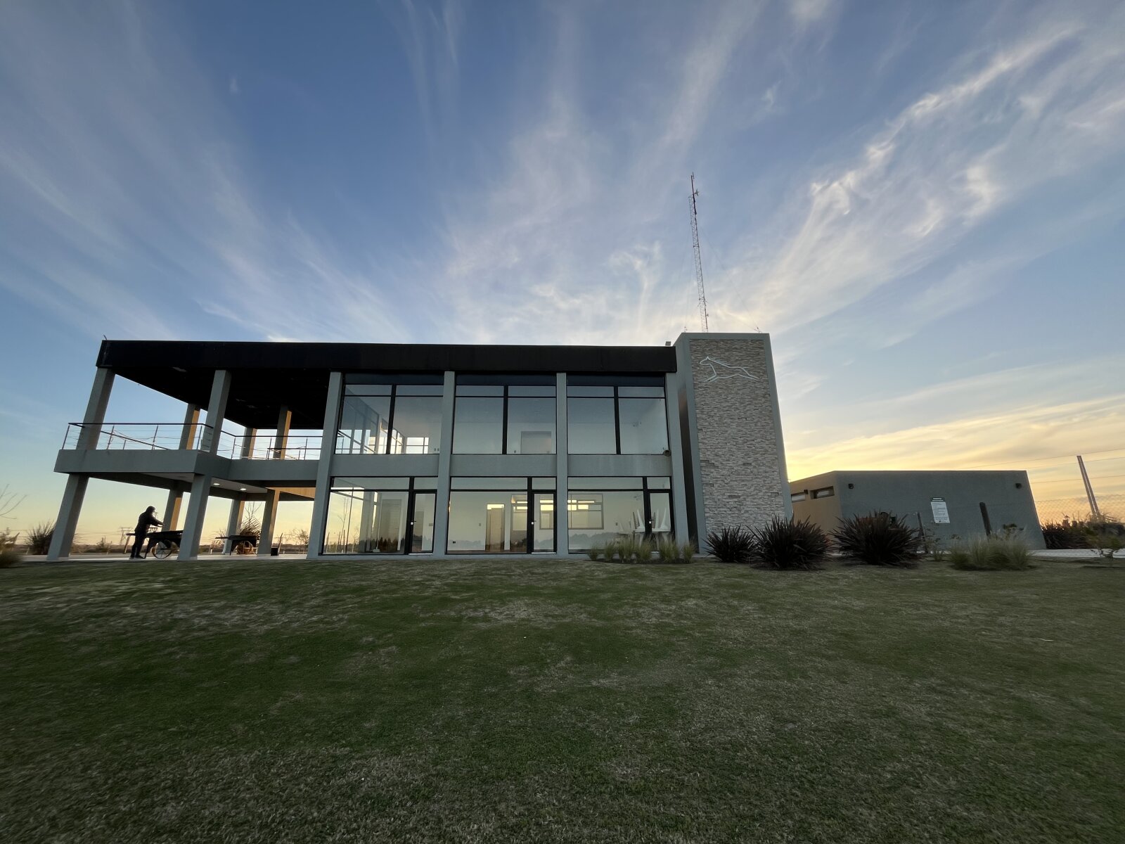 Casa 4 dorm. Haras de Funes — foto 11