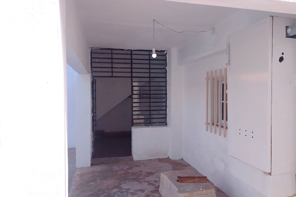 Salida al patio trasero - 19 de 27