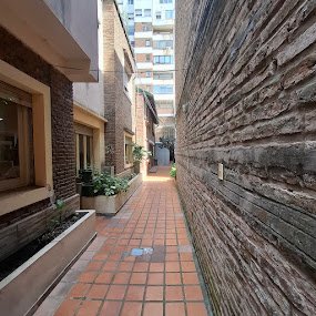 Departamentos de pasillo - Rosario - Venta