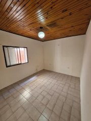 Departamentos de pasillo - Rosario - Venta