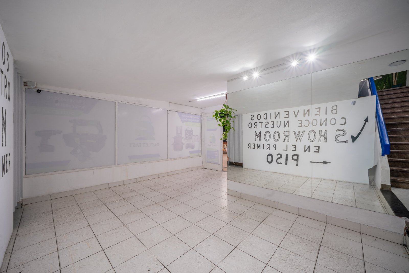 LOCAL EN GALERÍA | 200 M2 | PERMUTA — foto 6