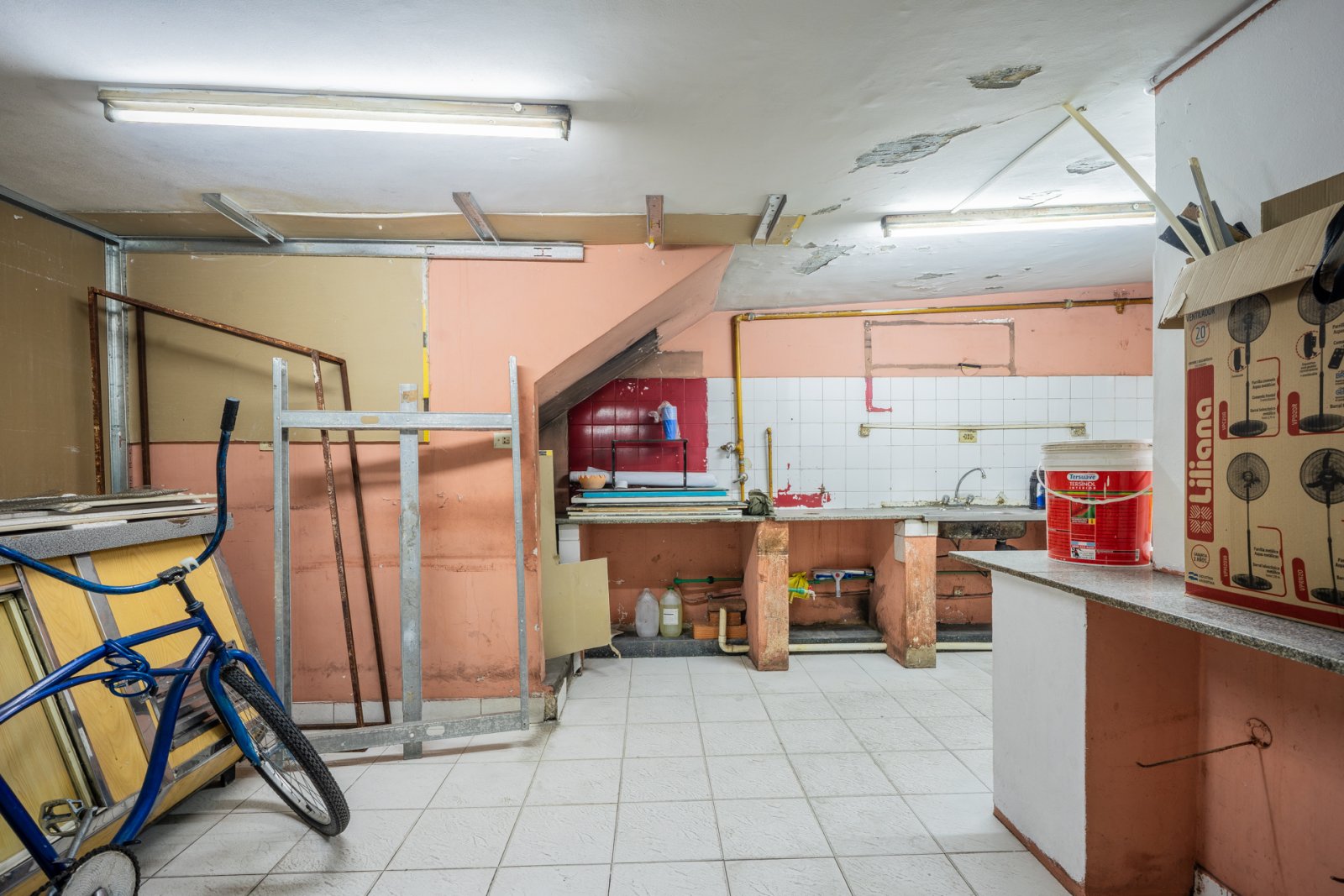 LOCAL EN GALERÍA | 200 M2 | PERMUTA — foto 13