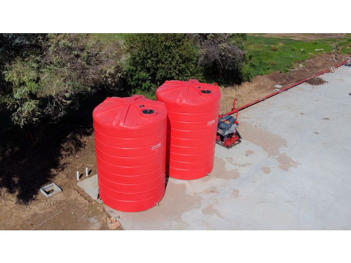 Galpones / Depósitos - Alvear - Alquiler