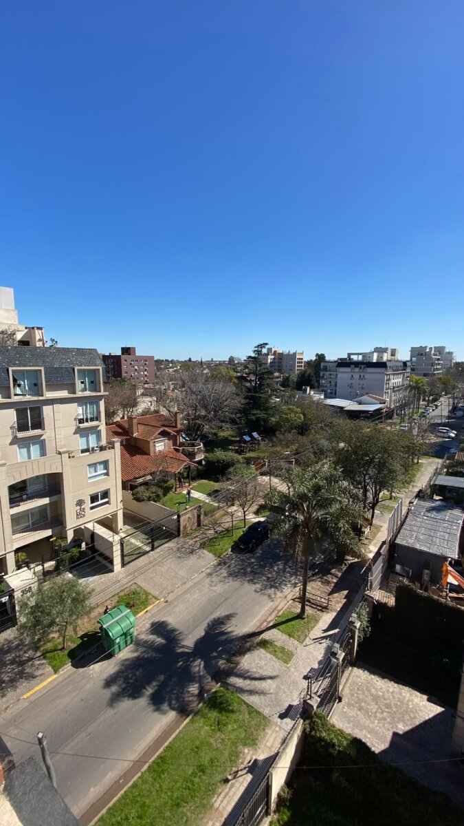 Departamento En Venta En Ituzaingó Con Cochera Y Balcón (ULTIMO DISPONIBLE) — foto 4