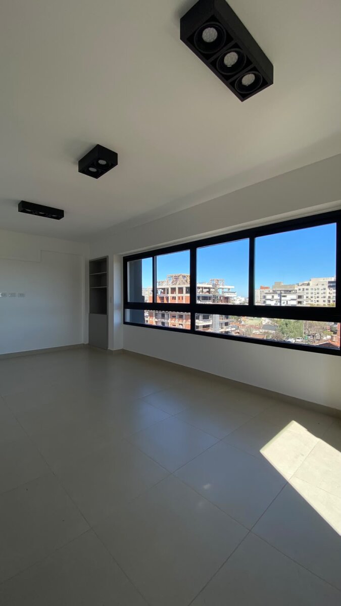 Departamento En Venta En Ituzaingó Con Cochera Y Balcón (ULTIMO DISPONIBLE) — foto 7