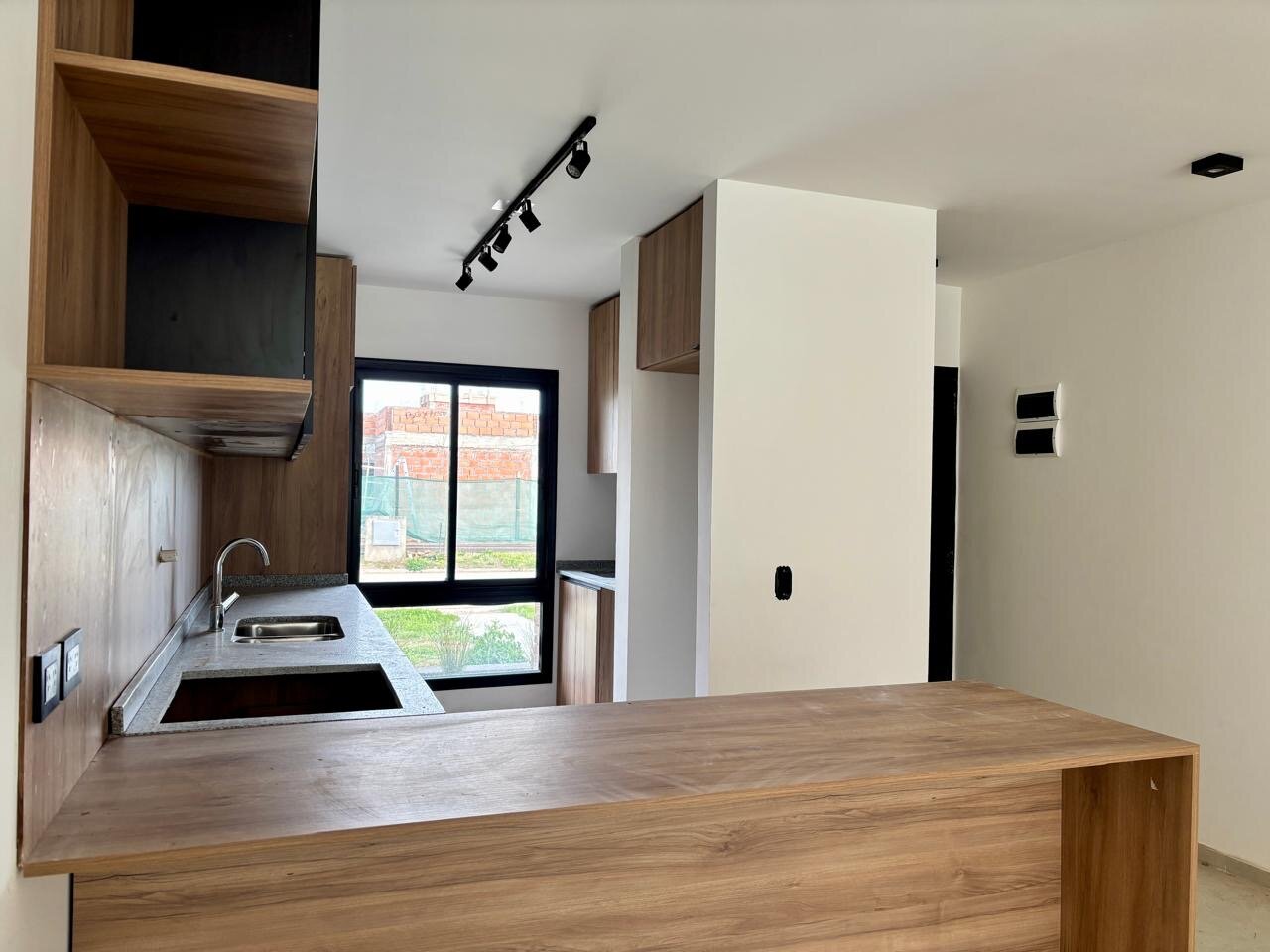 VENTA de  Casa estilo dúplex a ESTRENAR - San Ignacio Village - Imagen 9