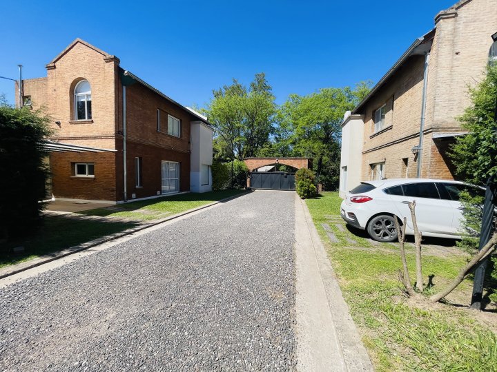 Casas - Funes - Alquiler