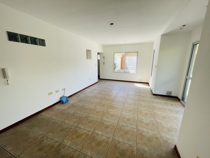 Casas - Funes - Alquiler