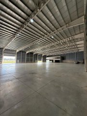 Galpones / Depósitos - Alvear - Venta