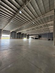 Galpones / Depósitos - Alvear - Venta