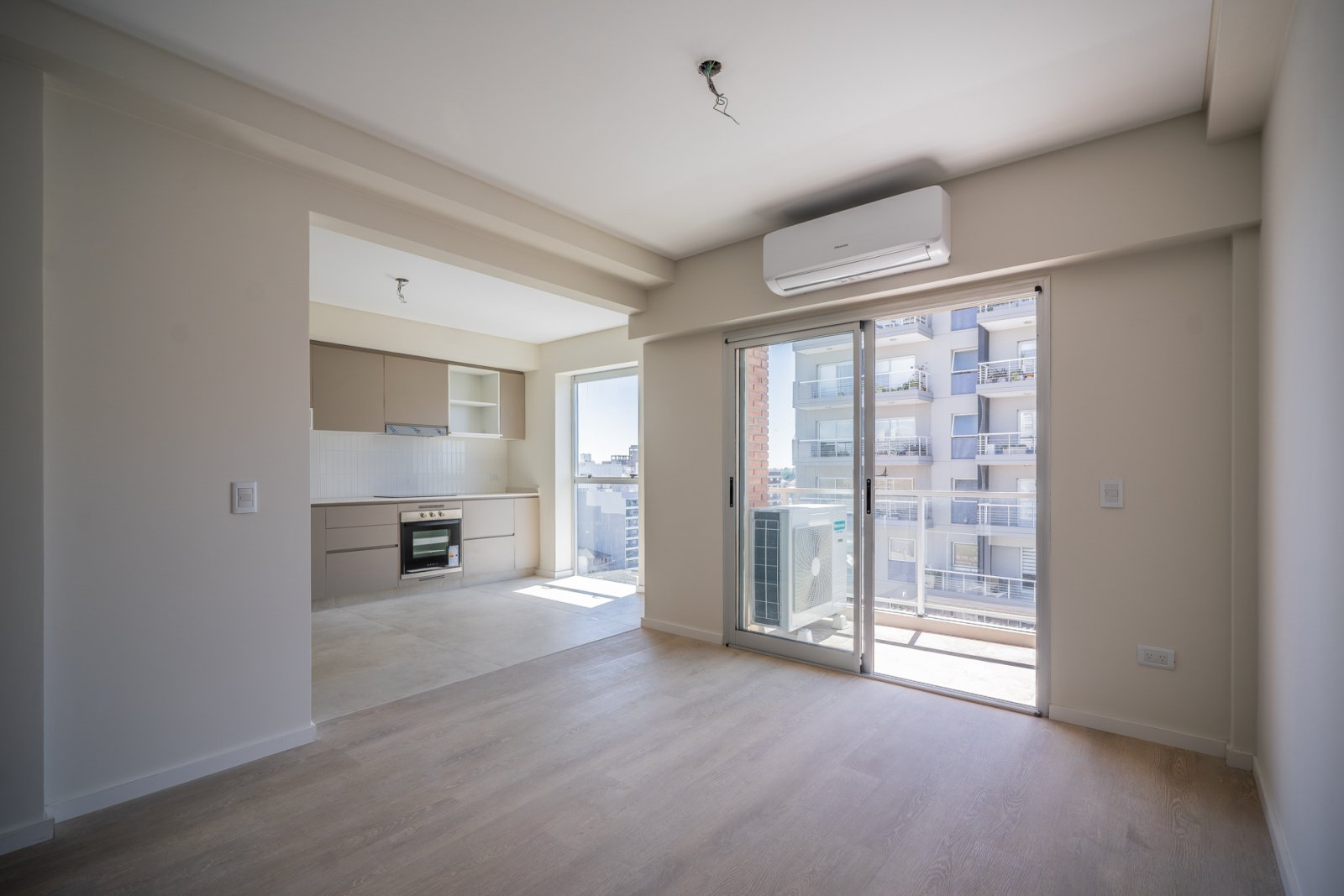 ULTIMA UNIDAD-SEMIPISO 3 AMBIENTES CON COCHERA-APTO CREDITO- A ESTRENAR-PISO 10 Y COCHERA — foto 6