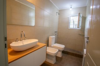 Casas - Funes - Venta