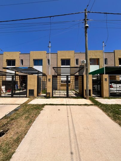 Departamentos de pasillo - Rosario - Alquiler