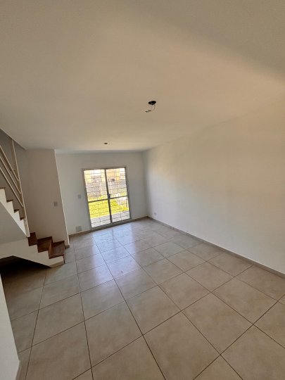 Departamentos de pasillo - Rosario - Alquiler