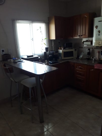 Casas - Rosario -  Alquiler