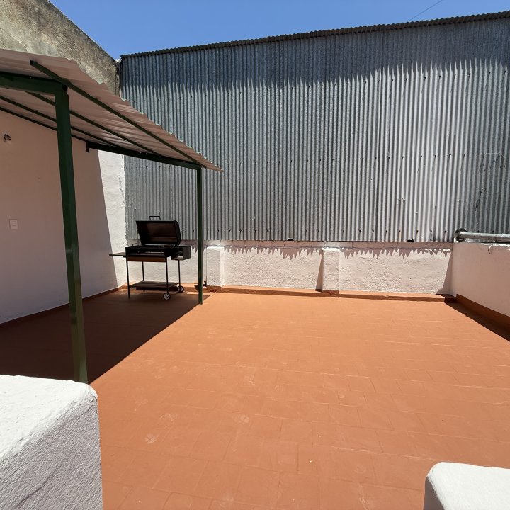 Departamentos de pasillo - Rosario - Venta