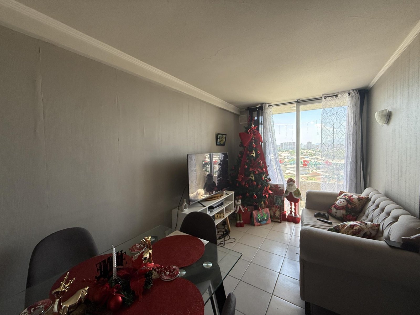 ¡Invierte en San Miguel! Depto 3D/1B con Piscina y Excelente Conectividad!