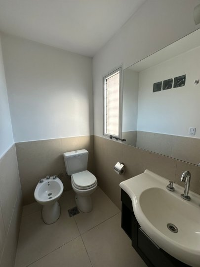 Casas - Rosario -  Alquiler