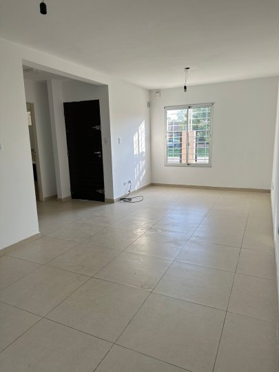 Casas - Rosario -  Alquiler