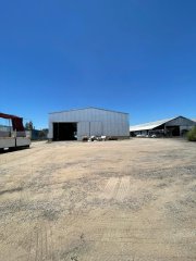 Galpones / Depósitos - Alvear -  Alquiler