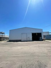 Galpones / Depósitos - Alvear -  Alquiler