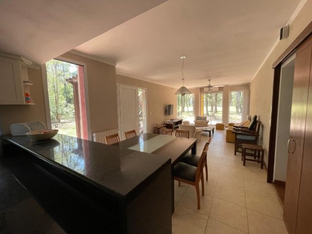 Casas - Iriondo -  Alquiler