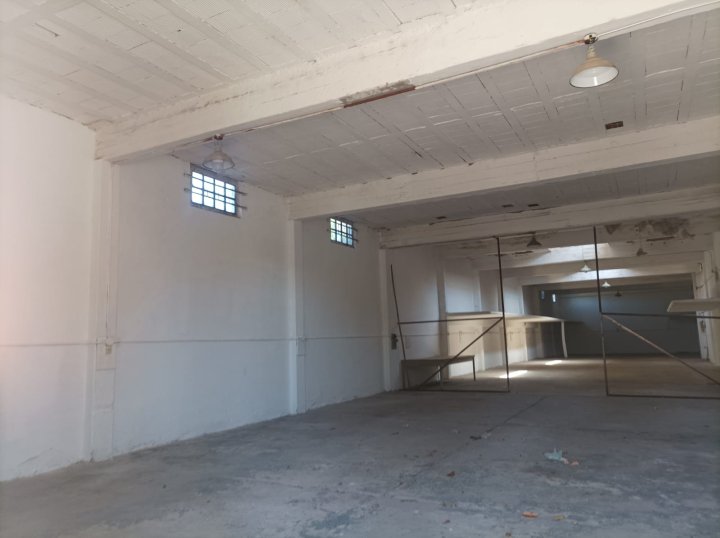 Galpones / Depósitos - Rosario -  Alquiler