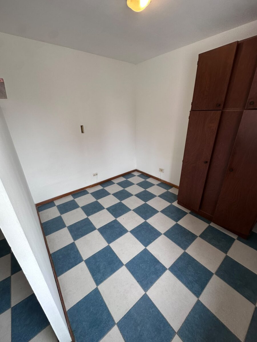 VENTA MONOAMBIENTE DIVIDIDO PICHINCHA - 15