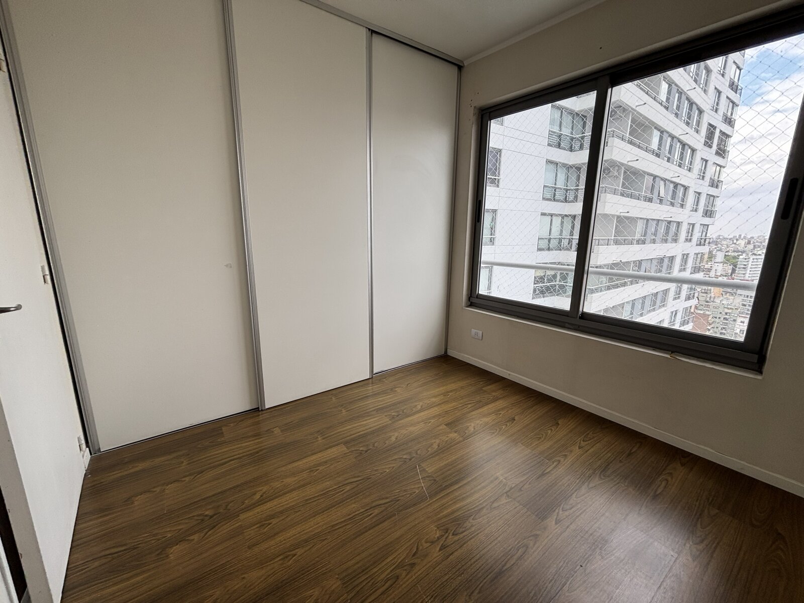 Espectacular 3 Ambientes Full Amenities y Cochera Opcional | Piso Alto con Vista Panorámica y Balcón Aterrazado - 11