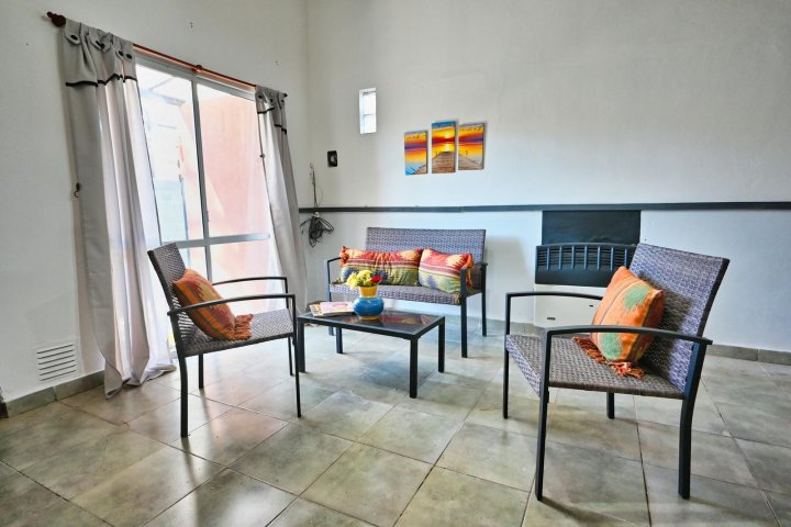 Casas - Funes - Venta