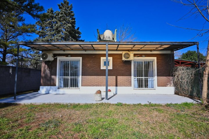 Casas - Funes - Venta