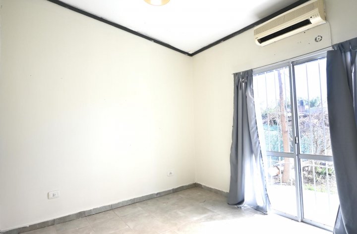 Casas - Funes - Venta