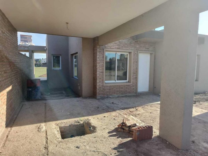 Casas - Pueblo Esther - Venta