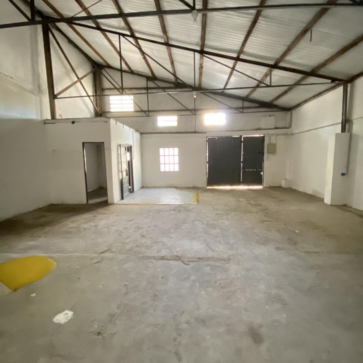 Galpones / Depósitos - Rosario - Venta