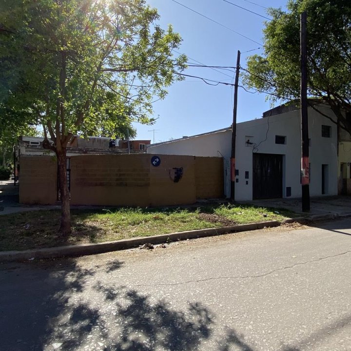 Galpones / Depósitos - Rosario - Venta