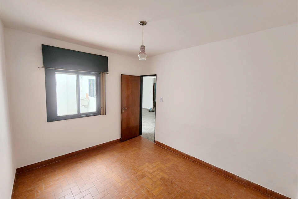 HERMOSO DEPARTAMENTO DE PASILLO 2 DORMITORIOS ZONA FACULTAD DE MEDICINA — foto 10