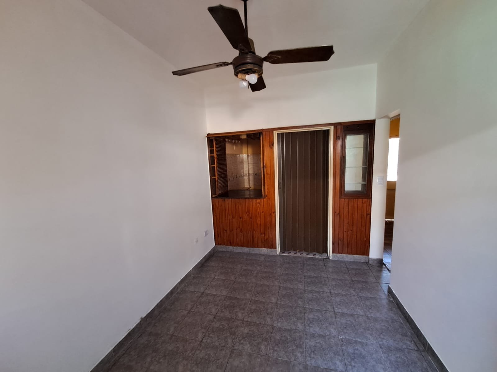 VENTA- CASA DE 10 AMBIENTES, GREGORIO DE LAFERRERE — foto 14
