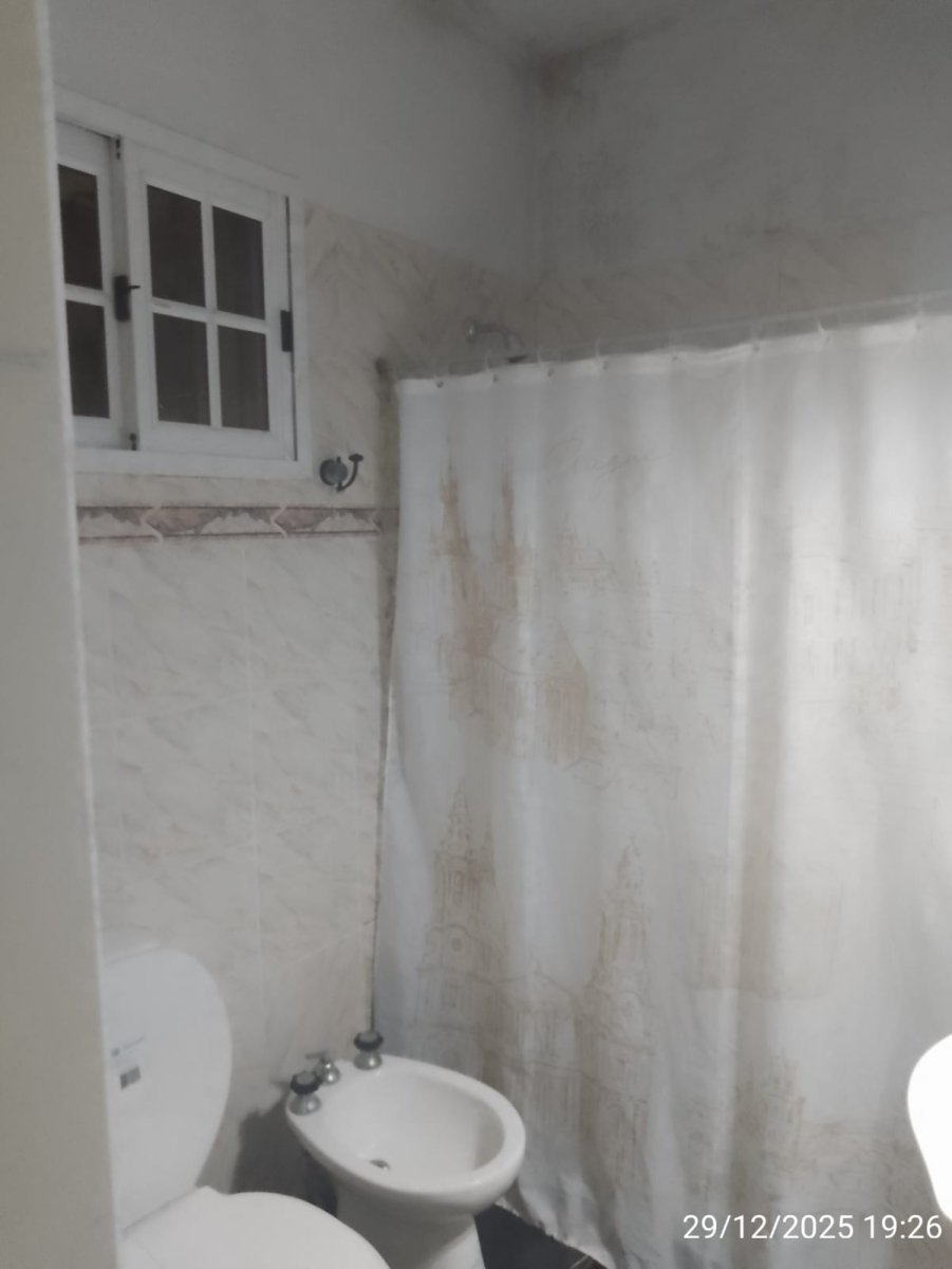 VENTA- CASA DE 10 AMBIENTES, GREGORIO DE LAFERRERE — foto 7