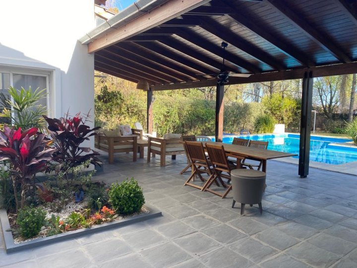 Casas - Rosario - Venta