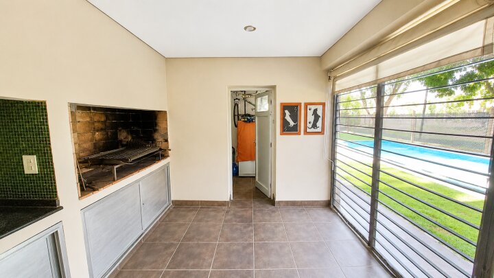 Casas - Funes - Venta