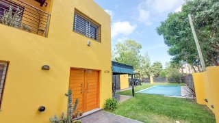 Casas - Funes - Venta