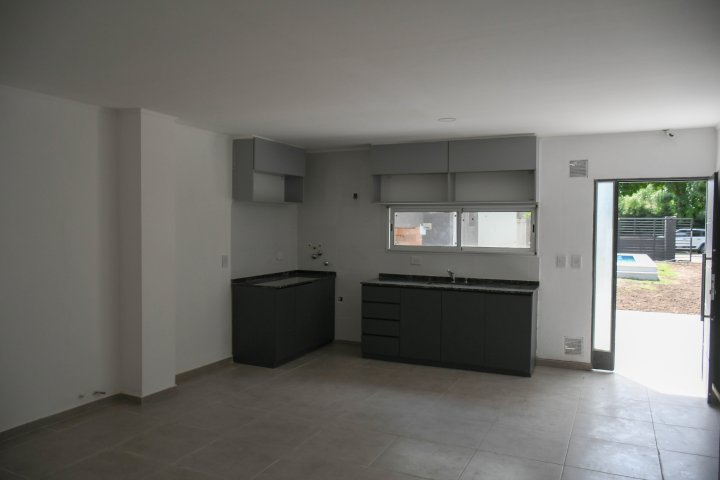 Casas - Roldan - Venta