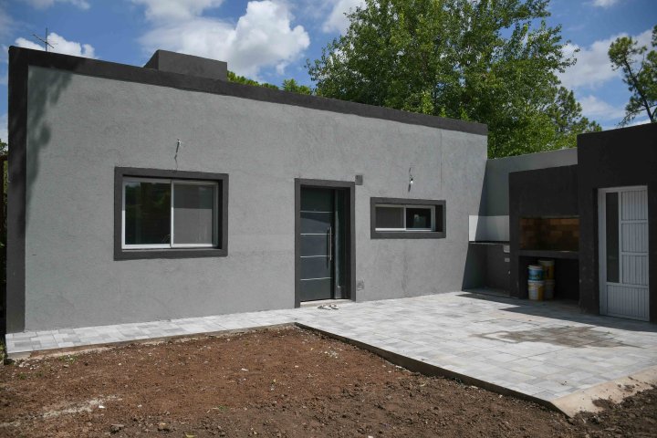 Casas - Roldan - Venta