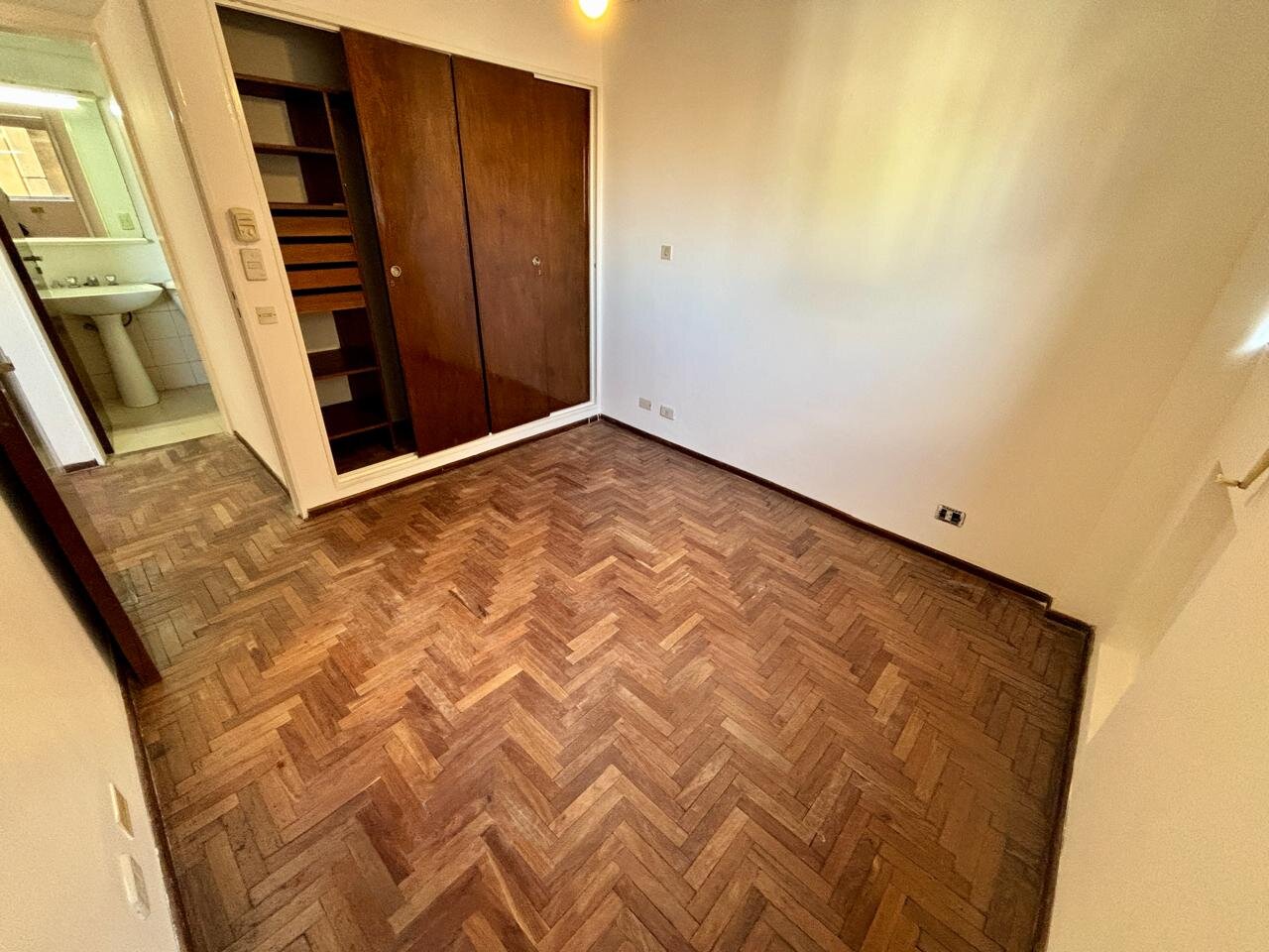 Departamento en VENTA, 3 dormitorios con COCHERA en NUEVA CORDOBA - Imagen 11