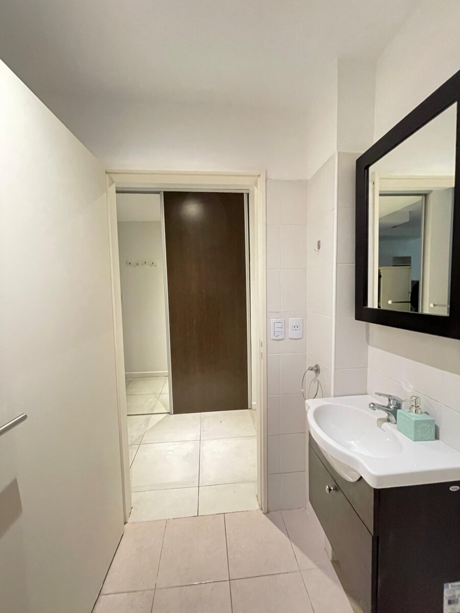 Departamento con cochera, Edificio "Pampa Al Lago"Full Amenities — foto 5