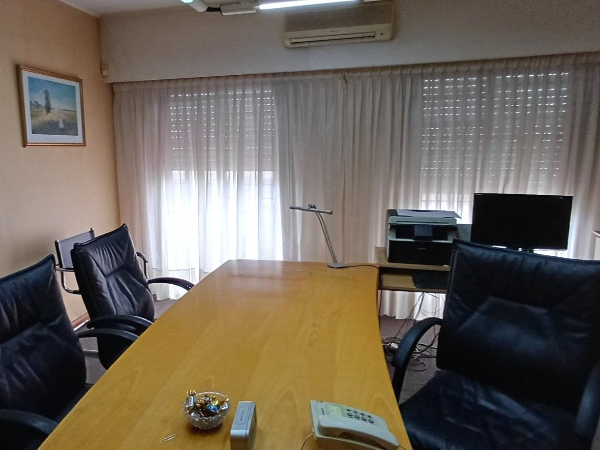 Venta oficina en planta alta. San juan al 1200 — foto 2