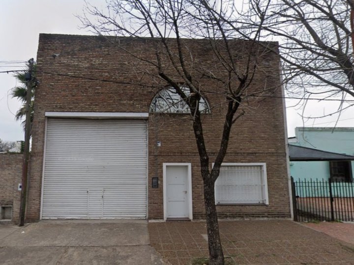 Galpones / Depósitos - Perez -  Alquiler