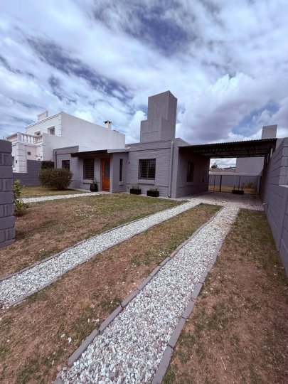 Venta de propiedad en comarca de allende