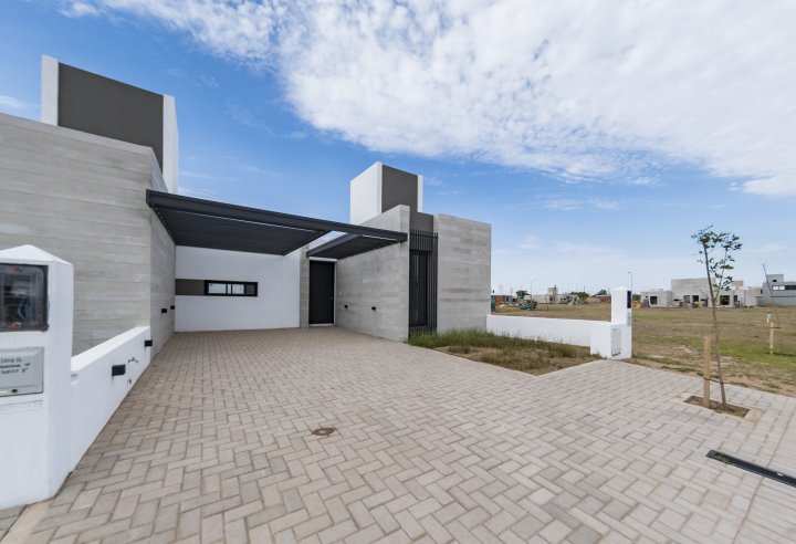 Alquiler Duplex San Ignacio Village